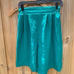 Turquoise hot shorts